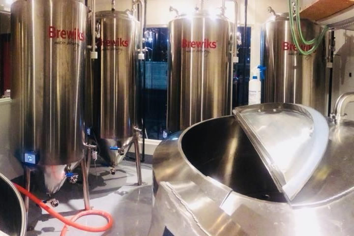 ラーメン店併設型ブルーパブ「Roto Brewery 麺や天空」
