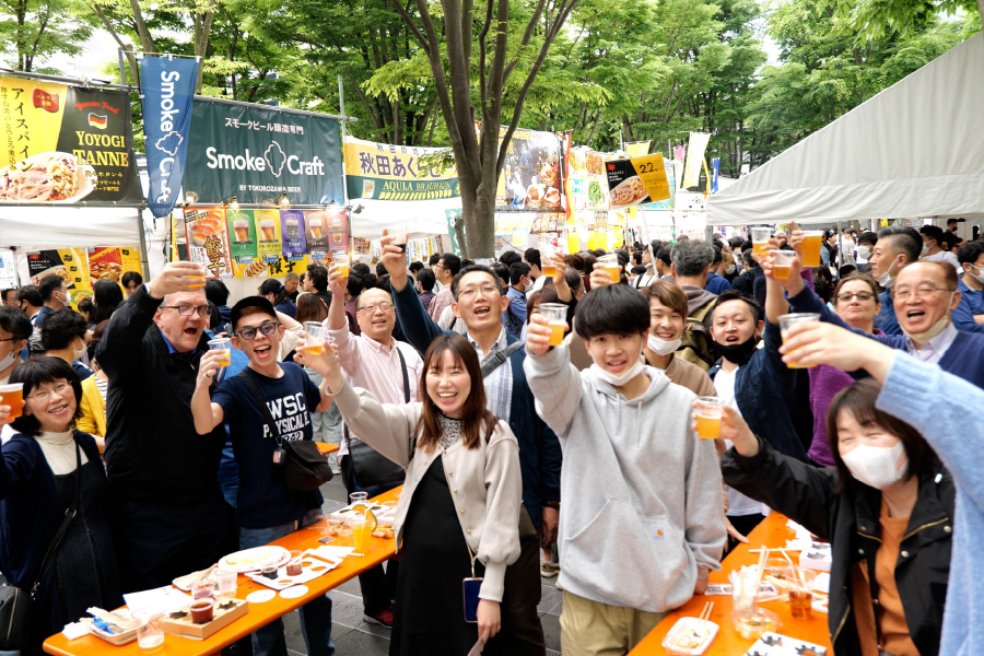 「けやきひろば春のビール祭り」
