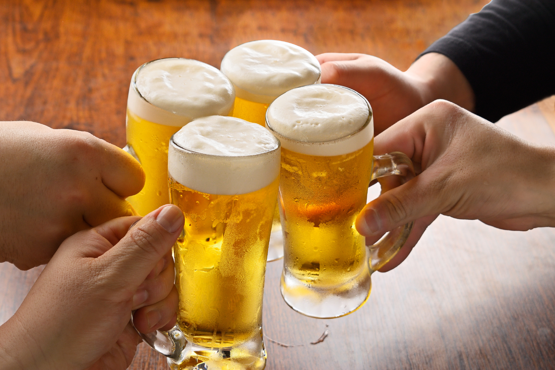 翌日の仕事のためビールは我慢？アサヒビールが働く20～60代を調査